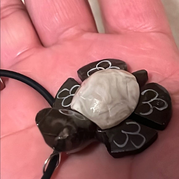 Marble Elegant Black and Off White Turtle Pendant Necklace Christmas Gifts ideas - Picture 10 of 17